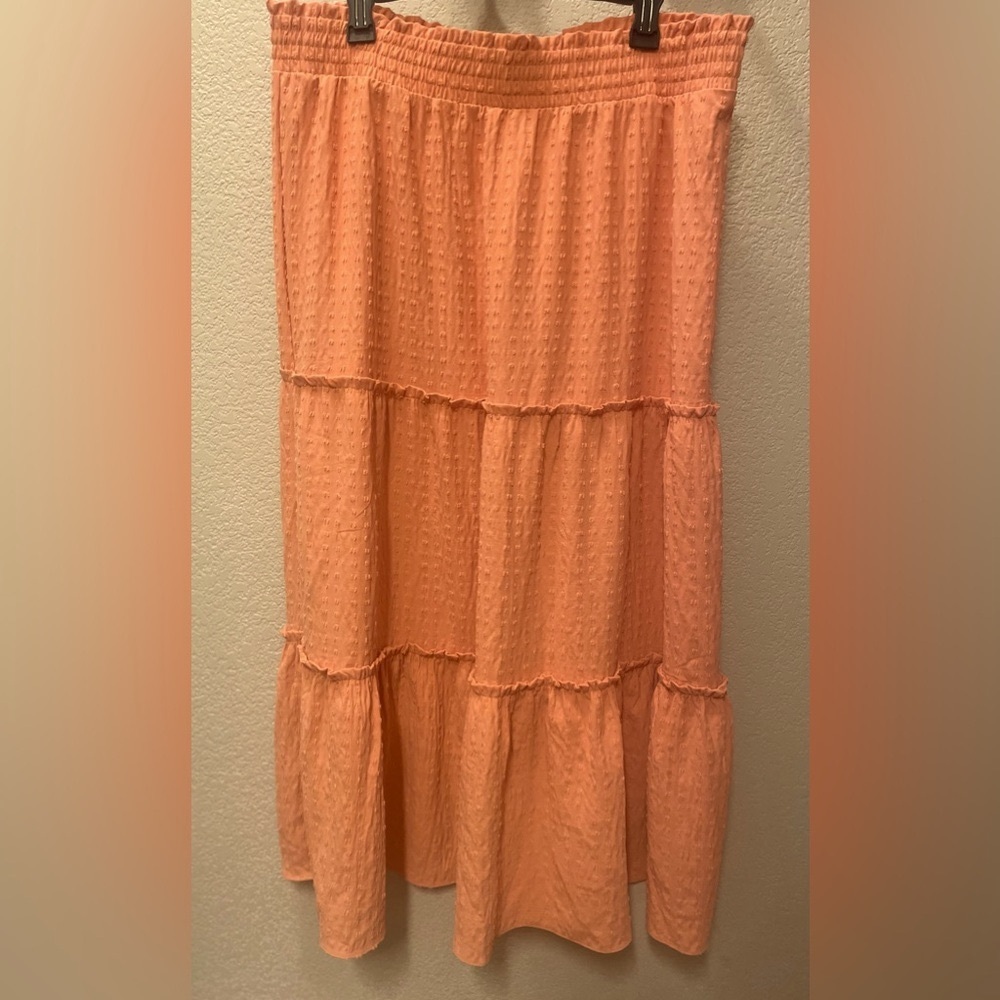 NWT Loft Swiss Dot Peach Tiered Maxi Skirt